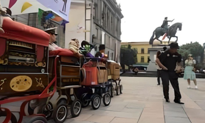 Arranca Primer Festival de Organilleros de México en el Centro Histórico con más de 50 exponentes