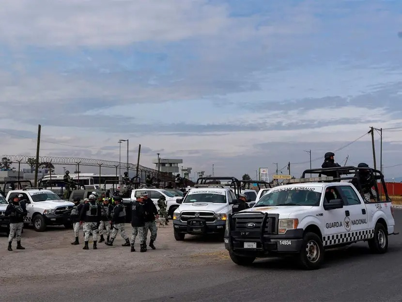 Más de 3 mil efectivos de la GN brindan seguridad en carreteras de 10 estados: Sedena