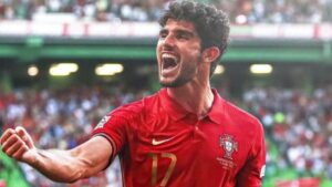 Gonçalo Guedes se emociona por jugar en el Estadio Azteca ante México